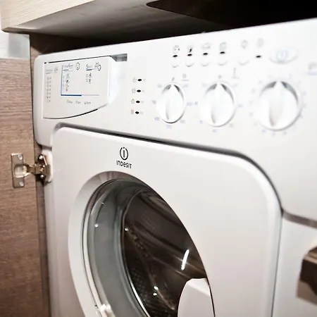 Viale Trastevere 108 * Rom