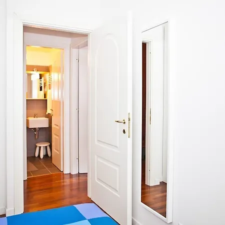 Viale Trastevere 108 *